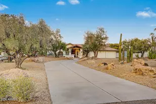 6313 N 181st Ave, Waddell, AZ 85355 - Photo 13