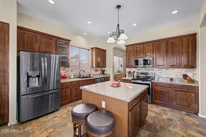 8602 W Helen Lane, Glendale, AZ 85305 - Photo 3