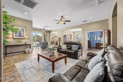 8602 W Helen Lane, Glendale, AZ 85305 - Photo 7