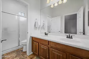 8602 W Helen Ln, Glendale, AZ 85305 - Photo 25
