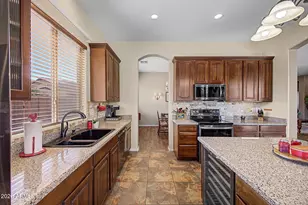 8602 W Helen Ln, Glendale, AZ 85305 - Photo 15