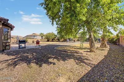 8602 W Helen Lane, Glendale, AZ 85305 - Photo 37
