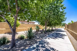 8602 W Helen Ln, Glendale, AZ 85305 - Photo 39