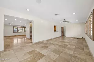 6332 E Earll Dr, Scottsdale, AZ 85251 - Photo 19