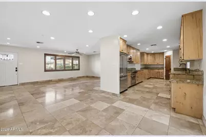 6332 E Earll Drive, Scottsdale, AZ 85251 - Photo 9