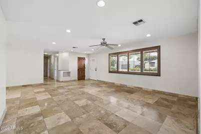 6332 E Earll Drive, Scottsdale, AZ 85251 - Photo 7