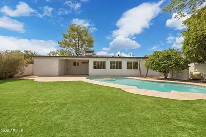 6332 E Earll Drive, Scottsdale, AZ 85251 - Photo 1