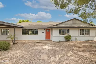 6332 E Earll Drive, Scottsdale, AZ 85251 - Photo 3