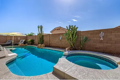 13457 W Watson Lane, Surprise, AZ 85379 - Photo 3