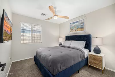 13457 W Watson Lane, Surprise, AZ 85379 - Photo 19