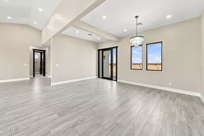 25886 W Denver Hill Drive, Wittmann, AZ 85361 - Photo 9