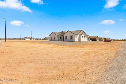 25886 W Denver Hill Drive, Wittmann, AZ 85361 - Photo 47