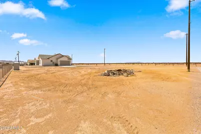25886 W Denver Hill Drive, Wittmann, AZ 85361 - Photo 51
