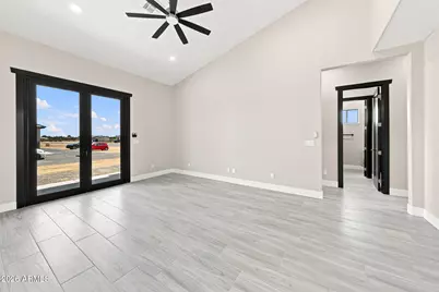 25886 W Denver Hill Drive, Wittmann, AZ 85361 - Photo 11