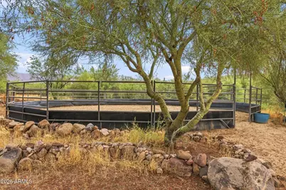 45327 N 6th Street, New River, AZ 85087 - Photo 1