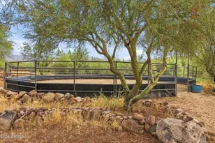 45327 N 6th St, New River, AZ 85087 - Photo 1