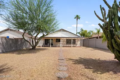 2111 E Paradise Lane, Phoenix, AZ 85022 - Photo 5