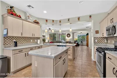 12376 W Running Deer Trail, Peoria, AZ 85383 - Photo 9