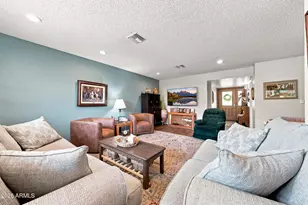10466 W Mountain View Rd, Sun City, AZ 85351 - Photo 29