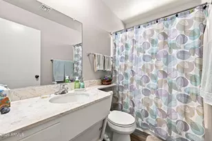 10466 W Mountain View Rd, Sun City, AZ 85351 - Photo 15
