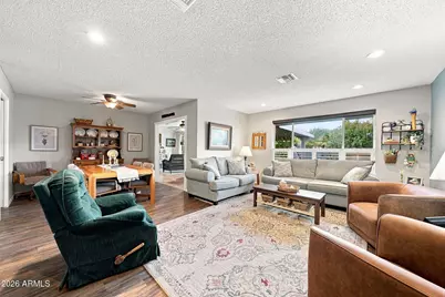 10466 W Mountain View Road, Sun City, AZ 85351 - Photo 5
