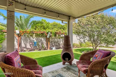 10466 W Mountain View Road, Sun City, AZ 85351 - Photo 19