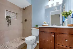 6038 W Desert Hills Dr, Glendale, AZ 85304 - Photo 19
