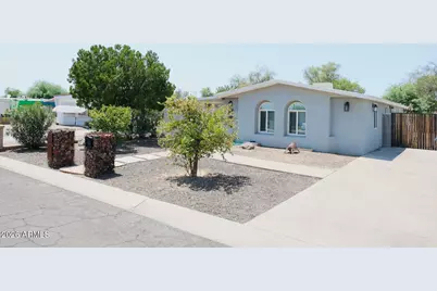 18218 N 1st Street, Phoenix, AZ 85022 - Photo 1
