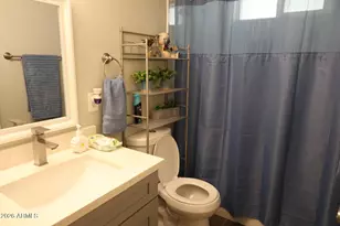 18218 N 1st St, Phoenix, AZ 85022 - Photo 9