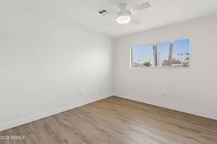 8628 E Oak St, Scottsdale, AZ 85257 - Photo 21
