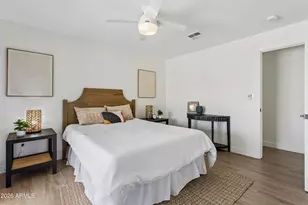 8628 E Oak St, Scottsdale, AZ 85257 - Photo 13