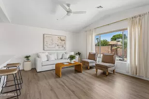 8628 E Oak St, Scottsdale, AZ 85257 - Photo 3