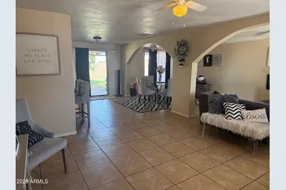 4820 N 73rd Avenue, Phoenix, AZ 85033 - Photo 5