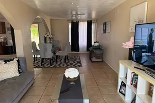4820 N 73rd Ave, Phoenix, AZ 85033 - Photo 9