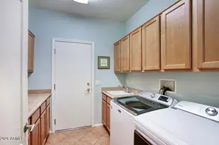 19906 N Golden Barrel Dr, Surprise, AZ 85374 - Photo 25