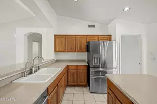24657 S Desert Trail Dr, Sun Lakes, AZ 85248 - Photo 7