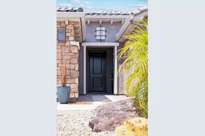 20282 N 276th Drive, Buckeye, AZ 85396 - Photo 9