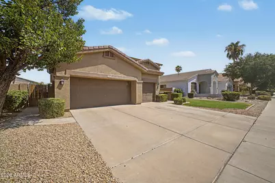 738 E Scorpio Place, Chandler, AZ 85249 - Photo 3