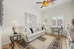 948 S Lawther Dr, Apache Junction, AZ 85120 - Photo 9