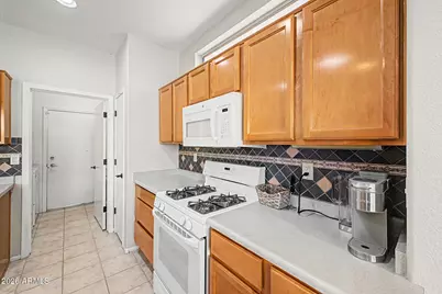 16278 W Arroyo Vista Lane, Surprise, AZ 85374 - Photo 9