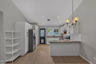 860 N McQueen Rd, Chandler, AZ 85225 - Photo 9
