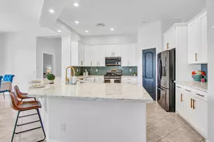 6423 W Silver Sage Ln, Phoenix, AZ 85083 - Photo 23