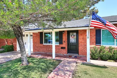 2230 E Devonshire Avenue, Phoenix, AZ 85016 - Photo 3