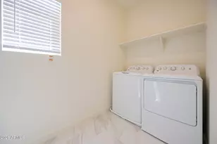 8343 N 22nd Dr, Phoenix, AZ 85021 - Photo 21