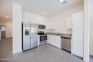 8343 N 22nd Dr, Phoenix, AZ 85021 - Photo 7