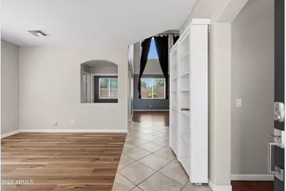 5661 W Desert Jewel Drive, Glendale, AZ 85302 - Photo 9
