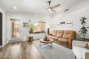 4327 E Tether Trail, Phoenix, AZ 85050 - Photo 19