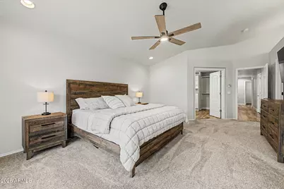 4327 E Tether Trail, Phoenix, AZ 85050 - Photo 23