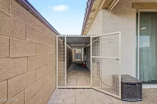 17701 W Straight Arrow Ln, Surprise, AZ 85387 - Photo 27