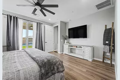 17701 W Straight Arrow Lane, Surprise, AZ 85387 - Photo 5